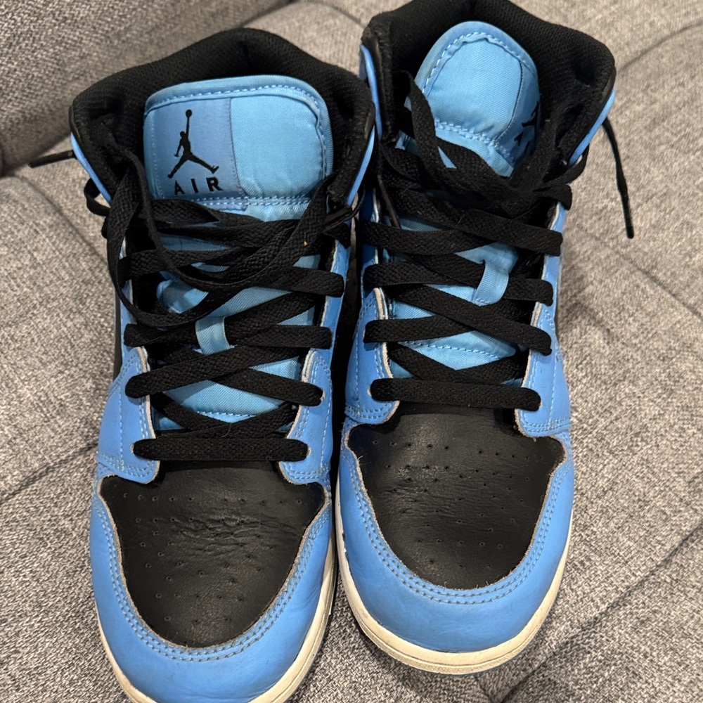 Jordan Kids High-Top Sneakers - Blue and Black